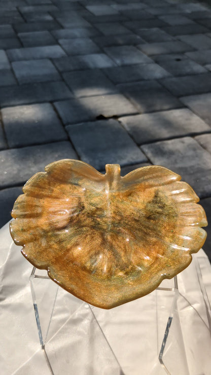 Leaf dish - Multi-gold