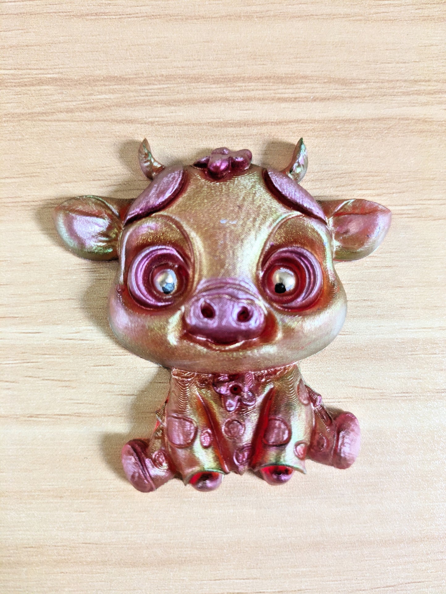 Cutsie Cow magnet