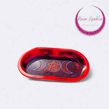 Red and black triple moon dish