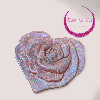 Rose heart shaped box